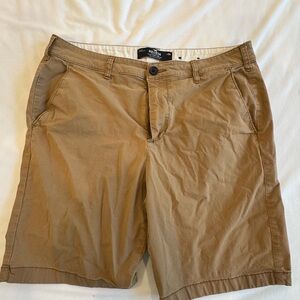 Hollister Men's Khaki Shorts